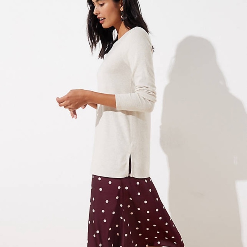 Women’s Back Cutout Tunic Top